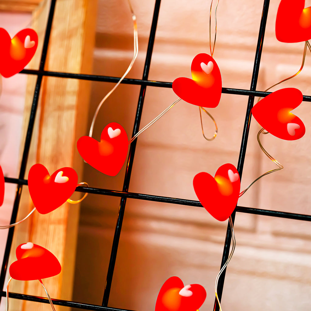 Red Heart Fairy Lights 10ft 30 LED
